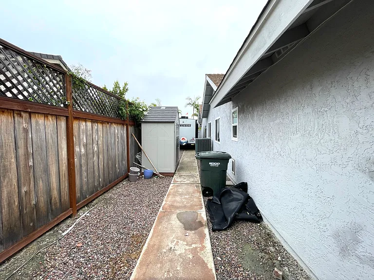 1029 Silver Stallion Dr — Photo 22