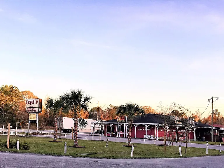 23670 US Highway 301 N #1 — Photo 5
