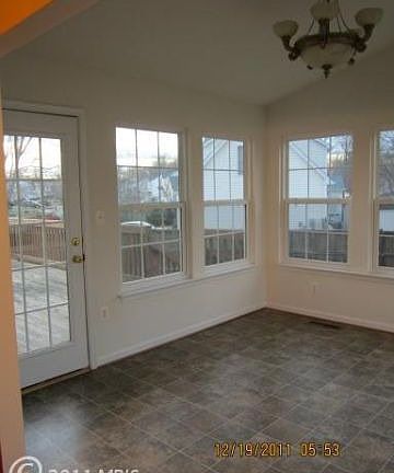 5th image of 5407 Hogan Ct