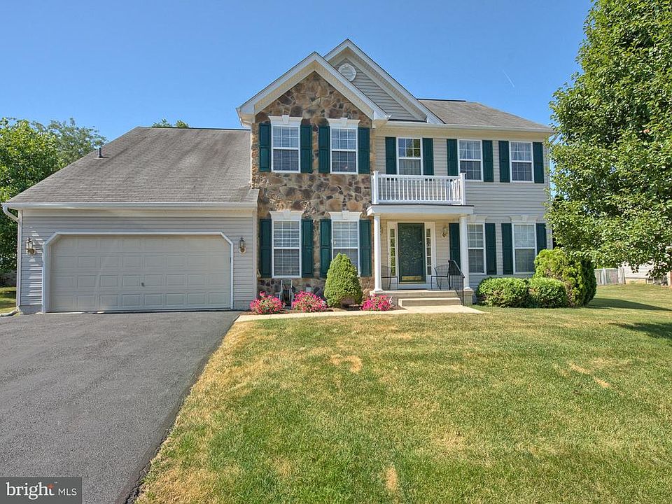 1st image of 29 Turkey Tract Pl