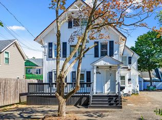 37 Park Ave #2, Amityville, NY 11701