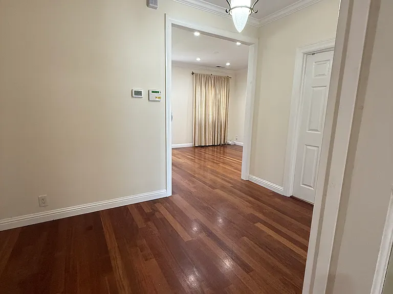 509 Bayswater Ave — Photo 14