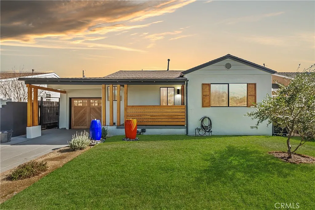 1506 N Niagara St photo 1