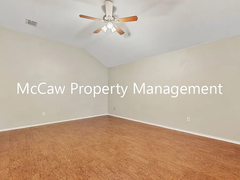 5416 Timber Ridge Dr — Photo 13