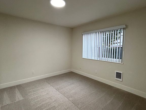 5th image of 1216 Floribunda Ave APT 3