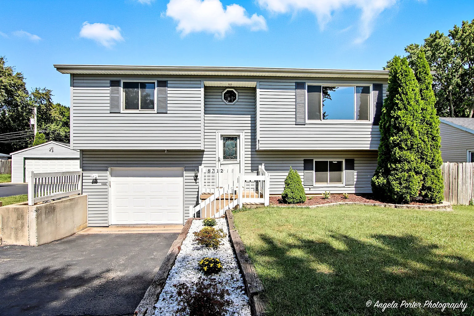 8712 Ramble Rd photo 1