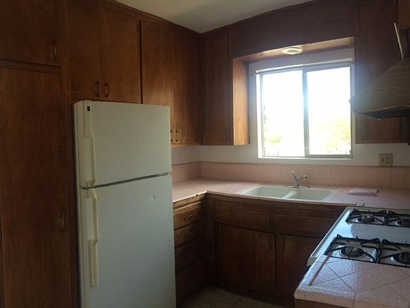 5th image of 530 San Pascual St APT 1