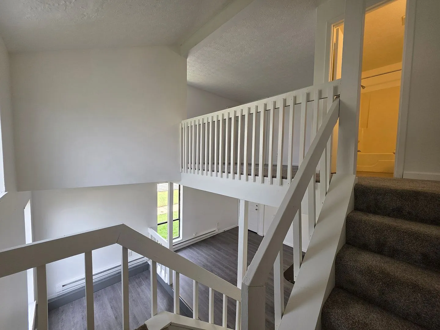 1820 Anton Dr — Photo 4
