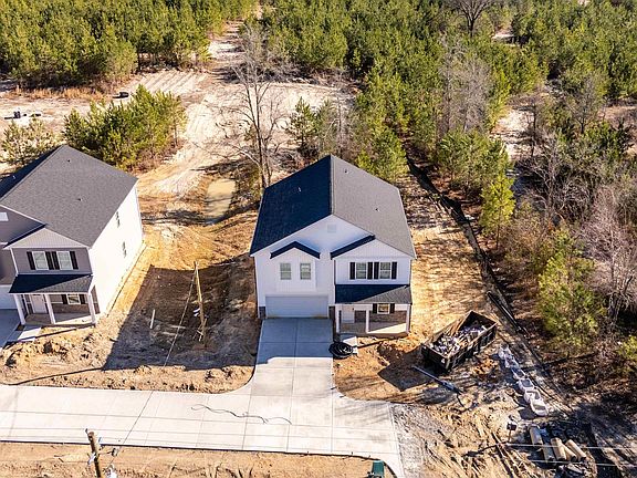 2nd image of 727 Old Stagecoach Rd