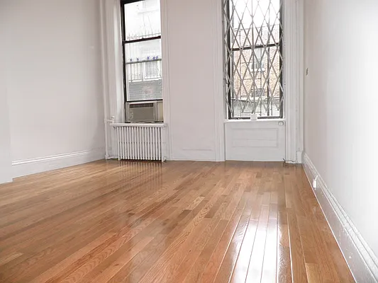 Rented by John O'Kelly Real Estate | media 4
