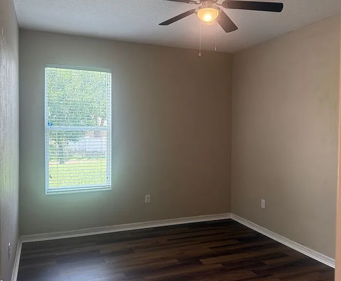 633 Ogelthorpe Dr — Photo 38