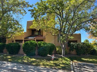 6443 Monte Serrano NE, Albuquerque, NM 87111