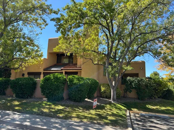 6443 Monte Serrano NE, Albuquerque, NM 87111