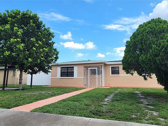 2nd image of 1955 NW 185th St