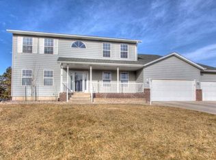8007 Sandlily Ct, Rapid City, SD 57702