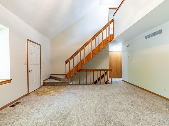 3rd image of 1308 Chesapeake Park Dr