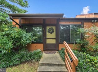 9032 Arlington Blvd, Fairfax, VA 22031