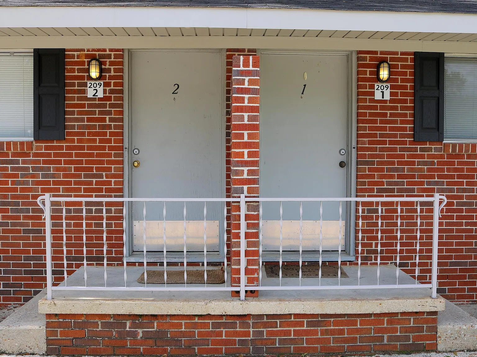 1 bed, 550 sqft, $989 — Photo 2
