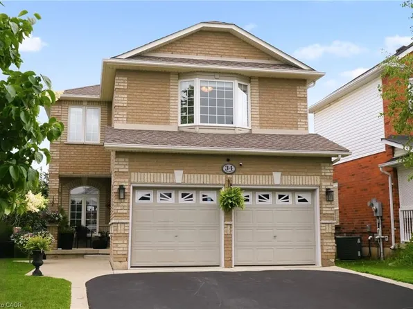 34 Pentland Rd, Hamilton, ON L8B 0P6