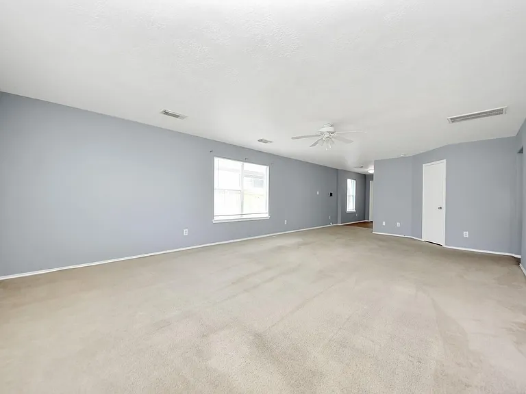 14423 Hillard Green Ln — Photo 33