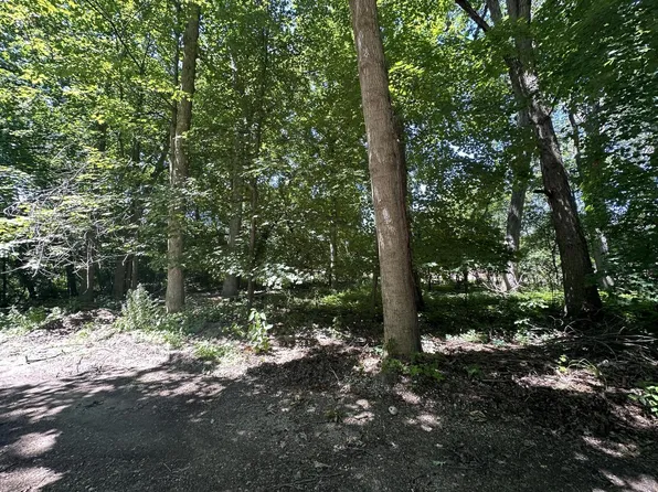 Lt0 OAK TRACE, Lake Geneva, WI 53147