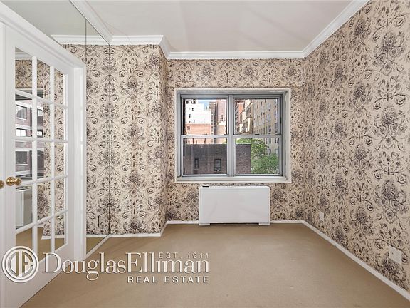 2nd image of 360 E 72nd St APT B802
