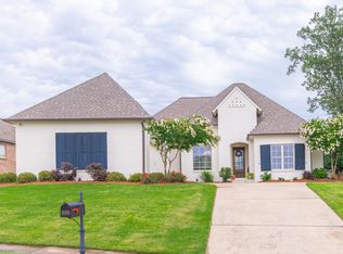 102 Camden Point, Madison, MS 39110