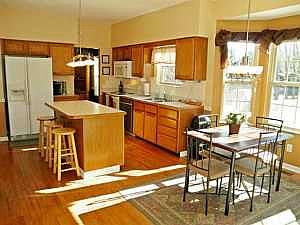 4th image of 6433 Wyndburne Dr