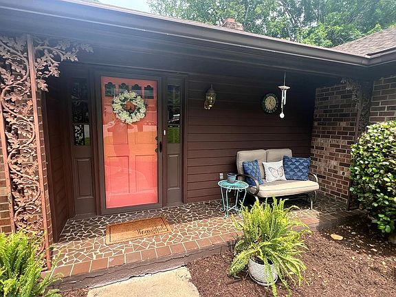 3rd image of 124 Abercrombie Pl