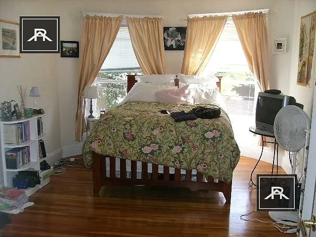 189 Winthrop Rd #3 — Photo 17