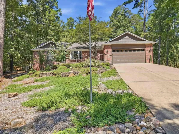 11 Alicante Ln, Hot Springs, AR 71909