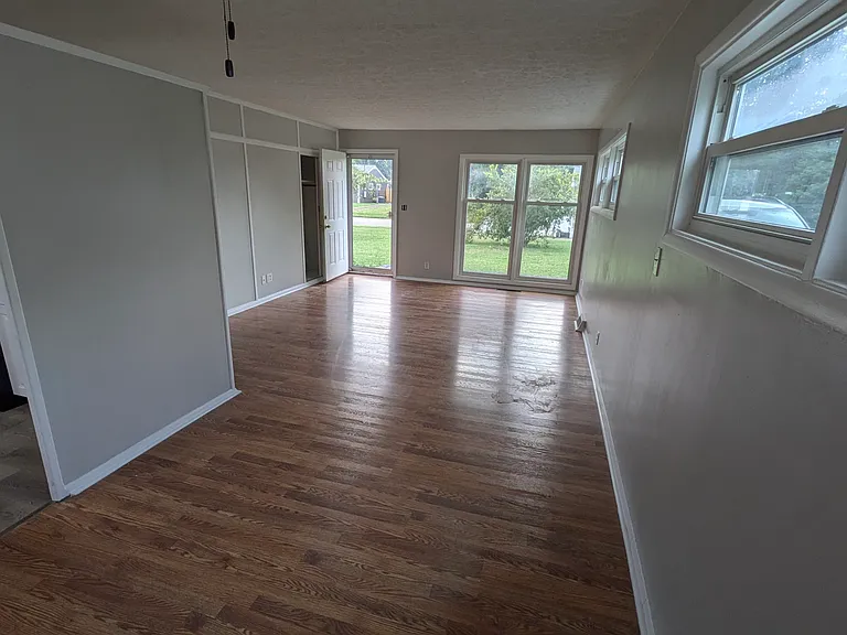 4815 Raven Rd — Photo 9