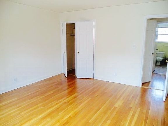 3rd image of 14821 29th Ave APT A