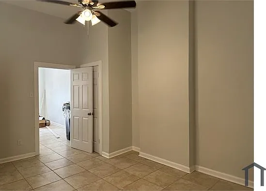 2313 Dabadie St — Photo 6