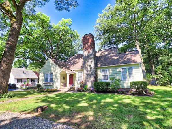 1 Mountain Park Avenue, Waterbury, CT 06708