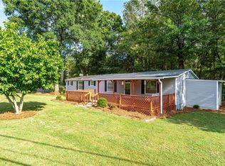 24 Quail Ridge Dr, Nicholson, GA 30565