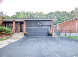 1414 Harmsworth Sq, Oakville, ON L6H 3E7