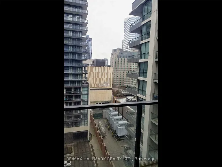 111 Elizabeth St #1551 — Photo 9
