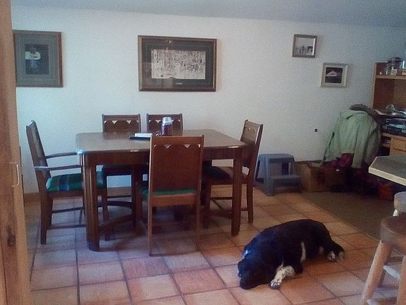 Dinning room.