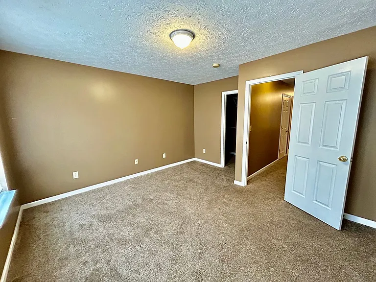 221 Simba Way — Photo 16