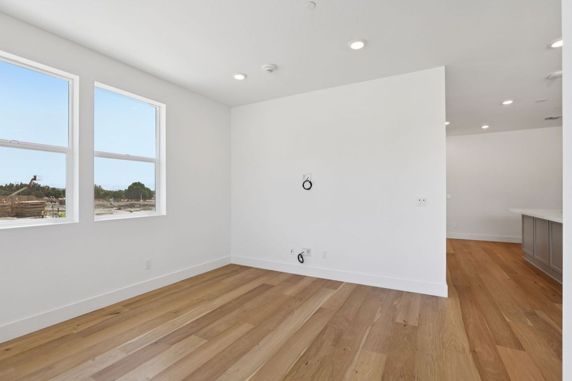 next background image