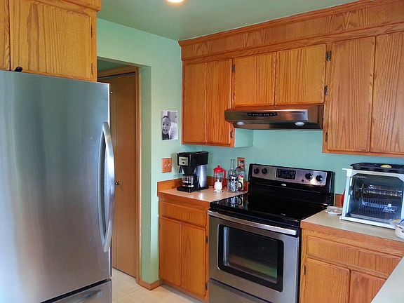 3rd image of 30212 44th Ave NW