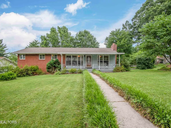 5225 Clairidge Rd, Knoxville, TN 37918