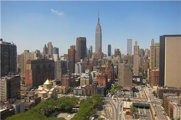 Rented by R New York | media 47