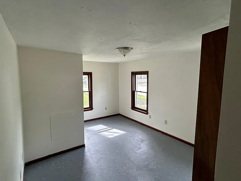 26 E Heffner St — Photo 1