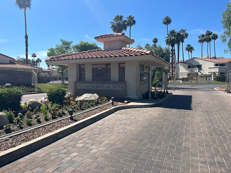 2701 E Mesquite Ave #JJ175 — Photo 42