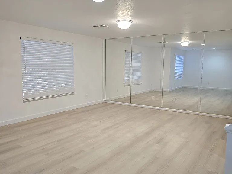 7615 Paso Robles Ave — Photo 11