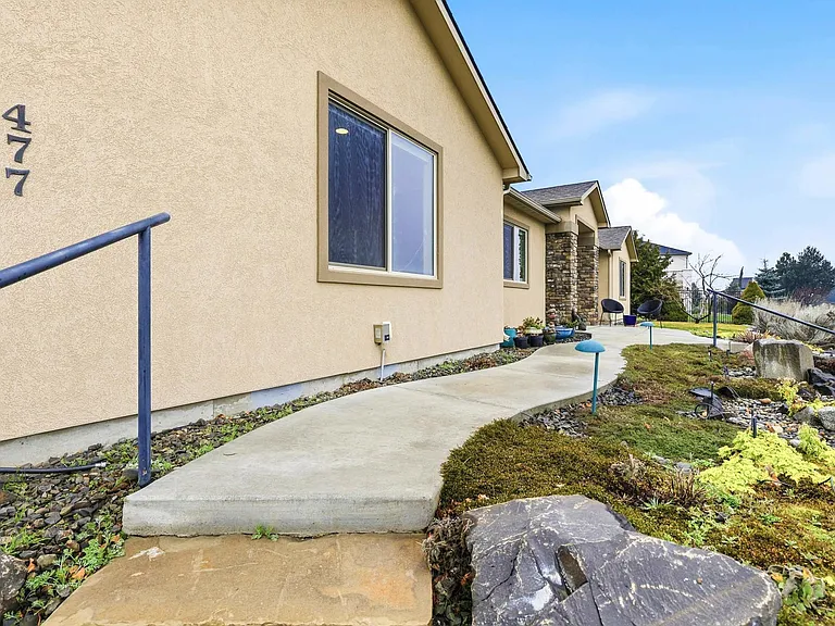 477 Heritage Hills Dr — Photo 37