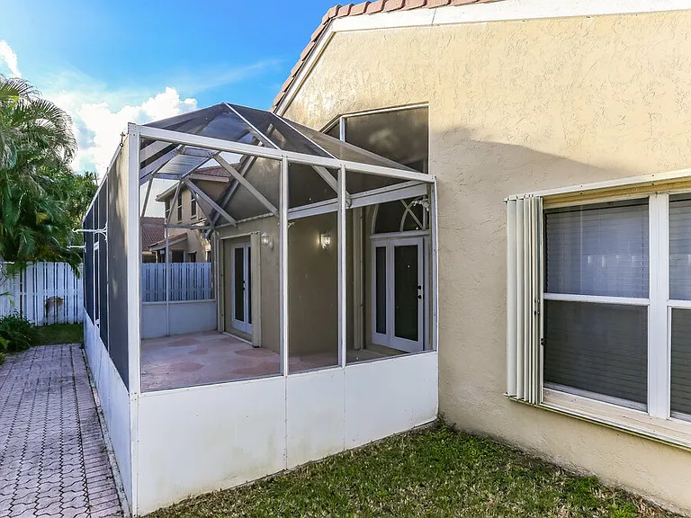 18244 NW 21st St — Photo 15