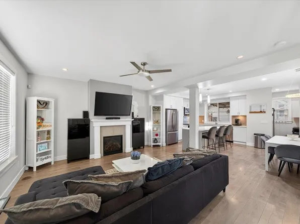 32579 Ross Dr, Mission, BC V2V 0G4